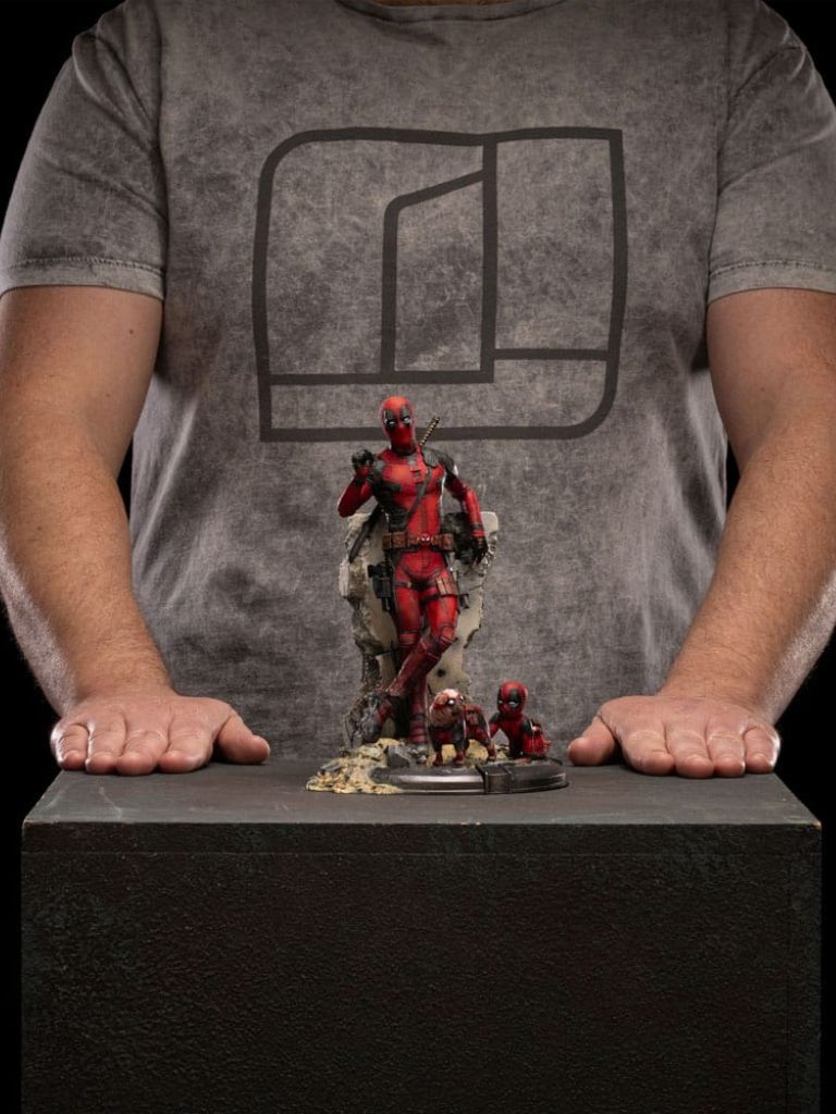 Iron Studios - Marvel Deadpool 3: Deadpool Standbeeld 1:10 Schaal